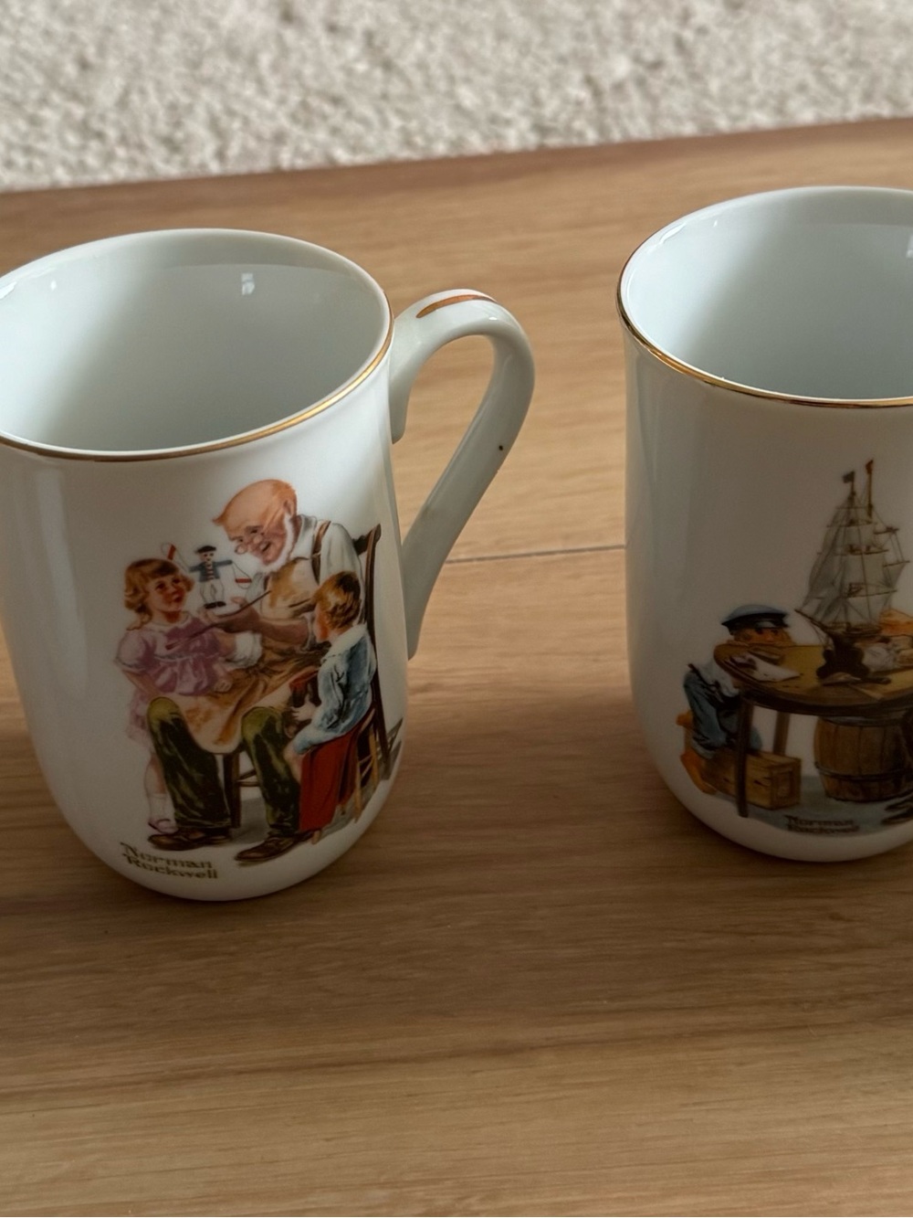 Set of 4 Norman Rockwell Collector Mugs vintage  gold rim